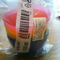 IKEAの子供用食器のサムネイル