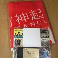 東方神起☆FC限定！会員証とタオル☆のサムネイル