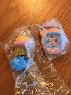 たまごっち マスコット 2種セットのサムネイル