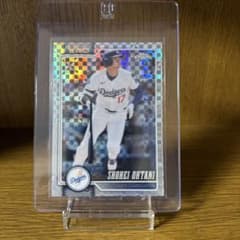 Topps Chrome 大谷翔平　メガボックス限定Xフラクターのサムネイル