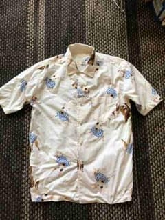 ★カールヘルム 犬柄半袖シャツ中古★のサムネイル