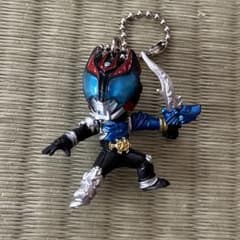 仮面ライダー キバ ボールチェーン キーホルダー フィギュア - メルカリ