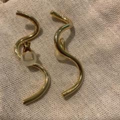 イヤリング　ゴールド　joli アクセサリーのサムネイル