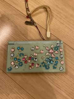 Nintendo DS Lightのサムネイル