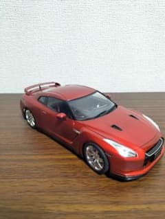 最終値下げ　NISSAN GT-R 塗装済み完成品のサムネイル