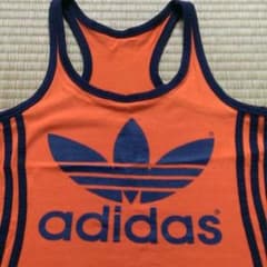 レア！値下げ！！美品目立つタンクトップのサムネイル