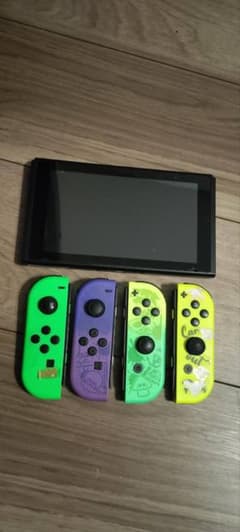 Nintendo Switch 本体 カラフルジョイコン付きのサムネイル