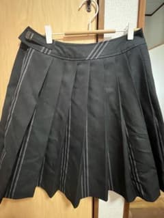 制服 スカートのサムネイル