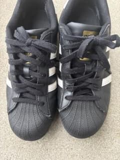 【26.0】値下げ adidas SUPERSTAR ブラック ホワイトのサムネイル