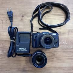PENTAX Q7ミラーレス一眼カメラのサムネイル