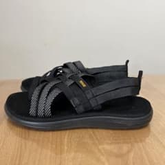 teva サンダル 24cmのサムネイル
