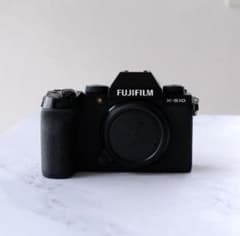 FUJIFILM X-S10 ミラーレスカメラのサムネイル