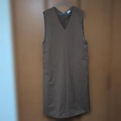 URBAN RESEARCH DOORS Vネック ノースリーブワンピース