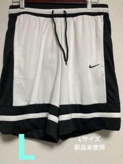 NIKE バスケ ハーフパンツ ホワイト Lサイズのサムネイル