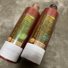 お値下げ！ボタニカラーシャンプー&トリートメントセットのサムネイル