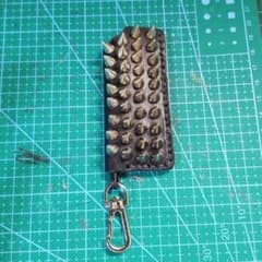 レザークラフト　スタッズライターケース　blackmeansのサムネイル