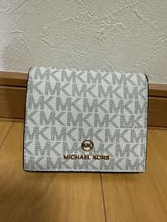 MICHAEL KORS 三つ折り財布 MKMロゴのサムネイル