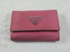 PRADA キーケース ピンクのサムネイル