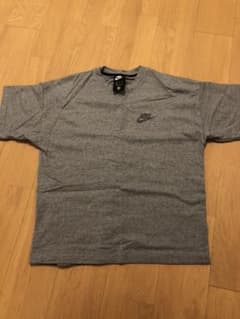 NIKE ナイキ Tシャツのサムネイル