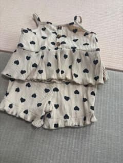 ハート柄の子供用セットアップのサムネイル