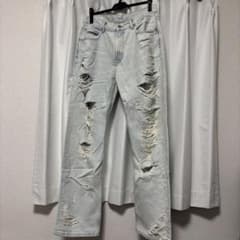 ZARA ダメージデニムパンツ ライトブルーのサムネイル