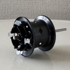 美品】24カルカッタコンクエスト SE 純正スプール - メルカリ