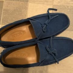 TOD'S スエード ブルー ドライビングシューズのサムネイル