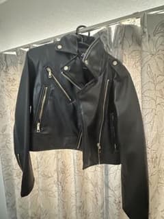 ZARA フェイクレザージャケット ブラック XSのサムネイル