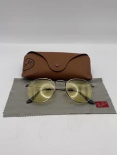 Ray-Ban サングラスのサムネイル