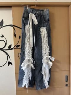 フリルリボン付きデニムパンツ　オシリスのサムネイル