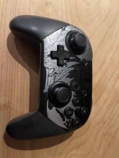 Switch Proコントローラー  モンハンサンブレイクエディションのサムネイル