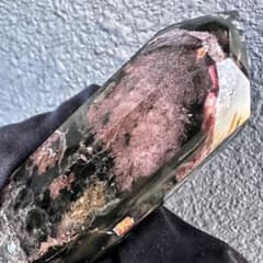 ガーデンクォーツインクォーツ六角柱レインボー☆庭園水晶ポイント☆天然石A1240 ガーデンクォーツインクォーツ六角柱レインボー☆庭園水晶ポイント