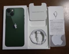 Apple iPhone 13 空箱・ケーブルのサムネイル