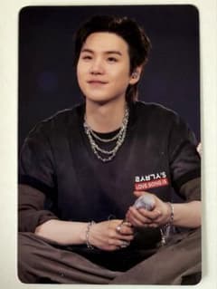 BTS】‪☆233-22☆フォトカード☆2026FESTA☆ SUGA ユンギ - メルカリ‬