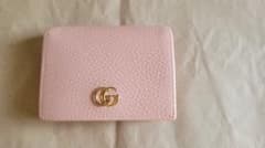 GUCCI財布のサムネイル