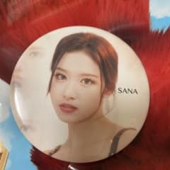 TWICE サナ 缶バッジのサムネイル