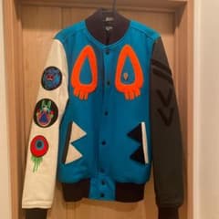 希少，美品【cassette playa NIKE 】コラボ スタジャンのサムネイル