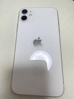 iPhone11 64GB ホワイト SIMフリーのサムネイル