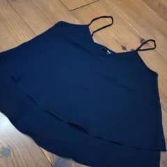 UNIQLO レイヤードキャミソール濃紺のサムネイル