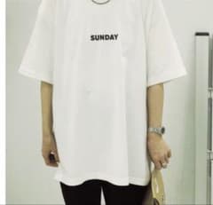 新品未使用 journal standard luxe SUNDAYロゴTシャツのサムネイル