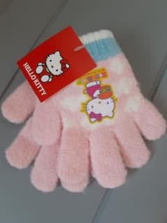 ハローキティ　子供用手袋　新品未使用タグ付きのサムネイル