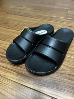 OOFOS ブラック サンダル M10/W12 29cm 新品未使用 OOFOS OOAHH サンダル ブラック M10 W12 ウーフォス - メルカリ