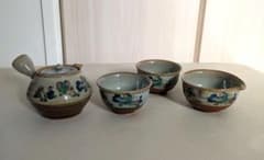 2. 古い九谷焼　煎茶道具　急須・煎茶碗2個・湯冷まし 2. 古い九谷焼 煎茶道具 急須・煎茶碗2個・湯冷まし - メルカリ