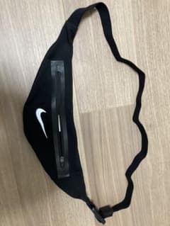 ナイキ　ランニング用バックのサムネイル