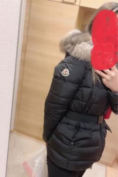 モンクレールダウンのサムネイル