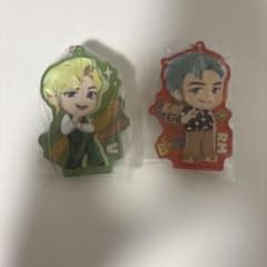 BTS Dynamite アクリルキーホルダー V RM 2種セットのサムネイル