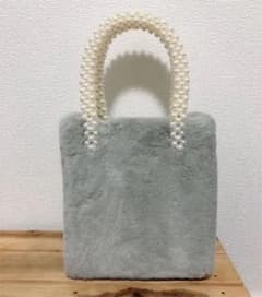 【新品✨】パールファーバッグのサムネイル