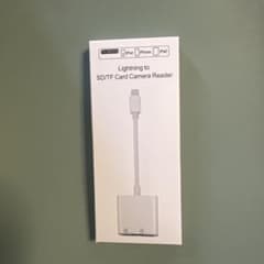 Lightning to SD/TF Card camera readerのサムネイル