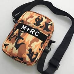 mrcnoirショルダーバッグ 1500円引き！のサムネイル