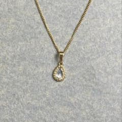 【上品な輝き】キュービックジルコニア ドロップネックレス ゴールド レディースのサムネイル